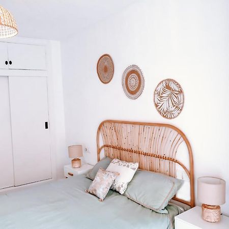 Mikasika - Duplex Apartment With Seasonal Swimming Pool & Walking Distance From The Beach La Cala Del Moral Esterno foto