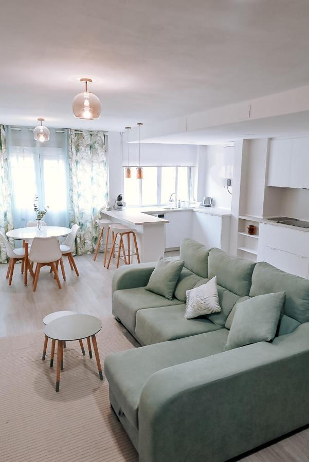 Mikasika - Duplex Apartment With Seasonal Swimming Pool & Walking Distance From The Beach La Cala Del Moral Esterno foto
